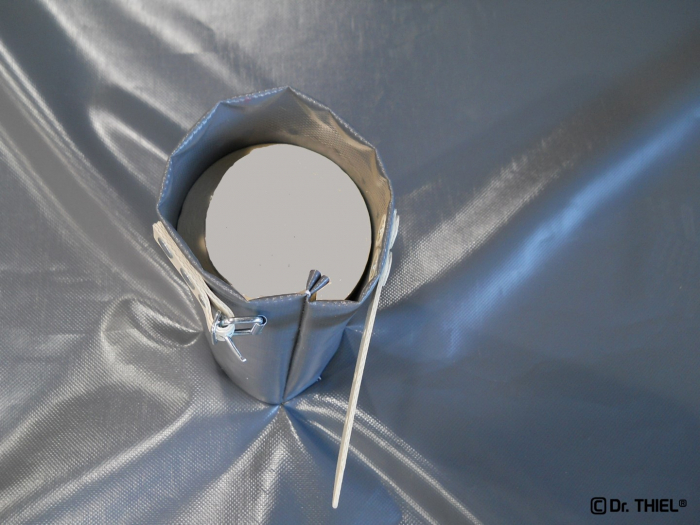 PVC Skip cover tarpaulin with filler for bulk good chutes 630g /m²