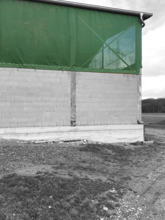 Hall Stable side wall Weather protection Wind PES 260 g/m² Green